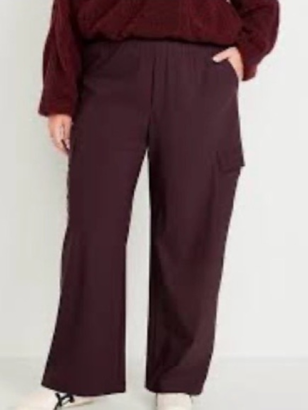 Old Navy Sleek Tech High Waisted Cargo Pants